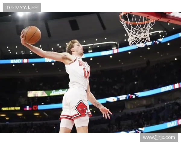 布泽利斯空中怒斩斯图尔特强势隔扣展现弑君者统治级力量