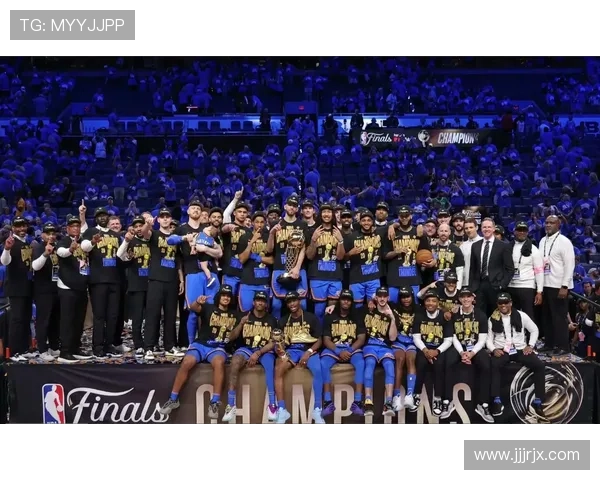 美媒探讨雷霆队史最佳阵容对决哪一方能笑到最后